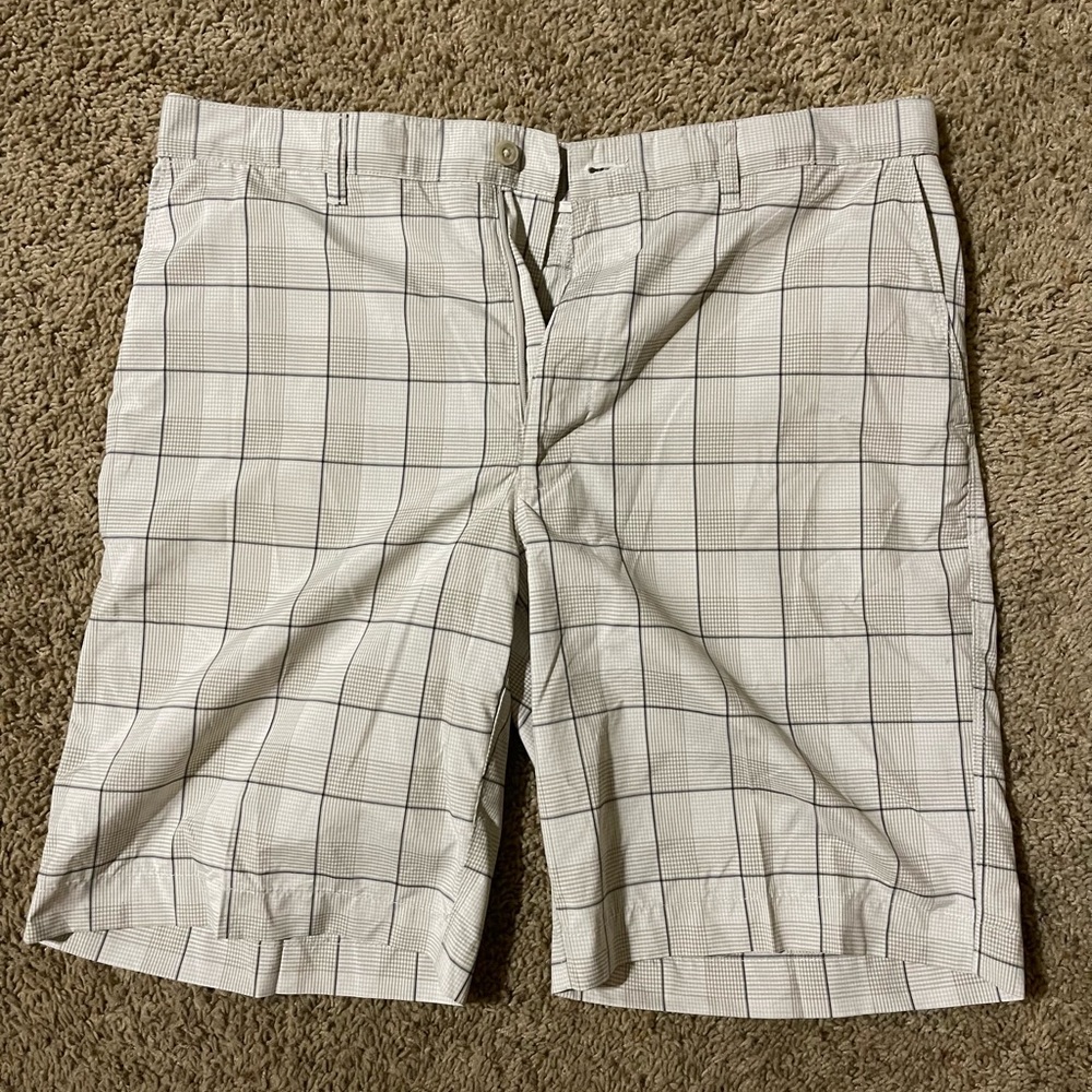 Men’s golf ⛳️ shorts 🩳